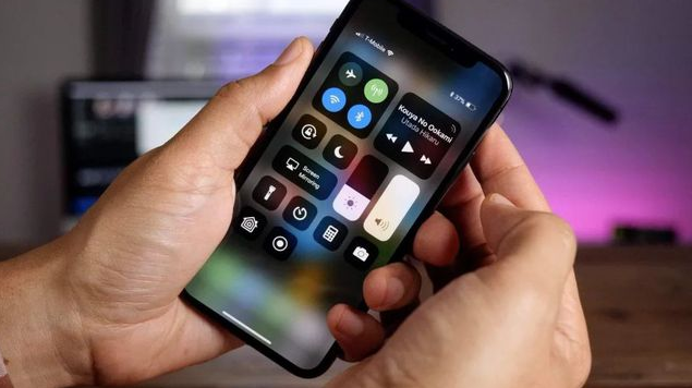 兴山苹果手机维修分享iPhone 12信号差怎么办 